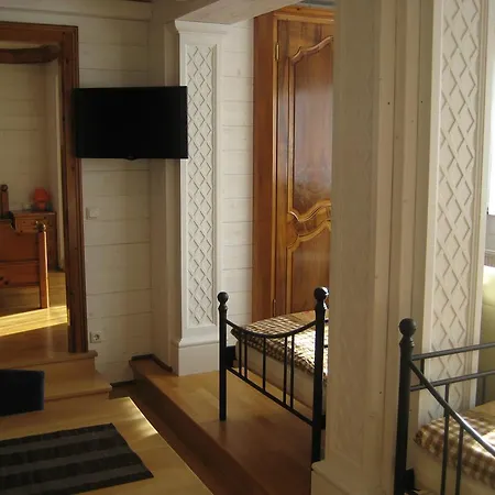 Haus Ehrensperger 公寓 *